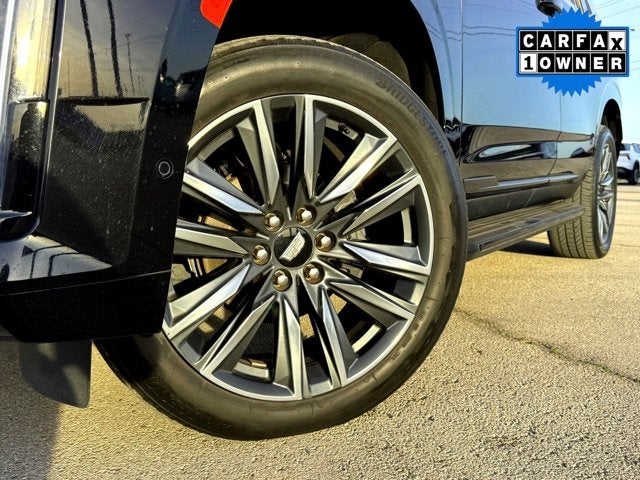 2023 Cadillac Escalade Sport