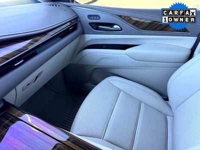 2023 Cadillac Escalade Sport Platinum