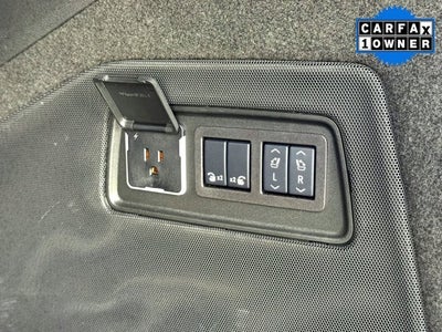 2025 Cadillac Escalade Sport