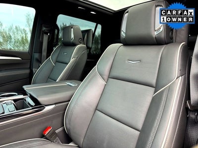 2025 Cadillac Escalade Sport