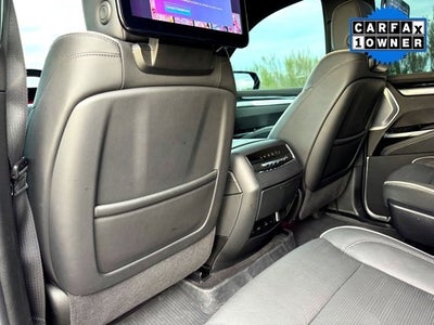 2025 Cadillac Escalade Sport