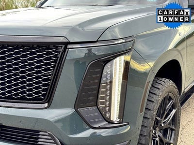 2025 Cadillac Escalade Sport