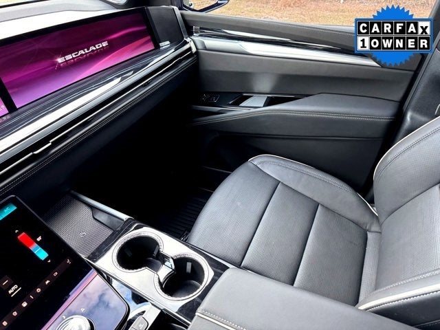 2025 Cadillac Escalade Sport