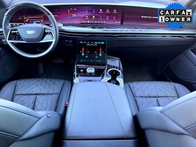 2026 Cadillac ESCALADE IQ Sport