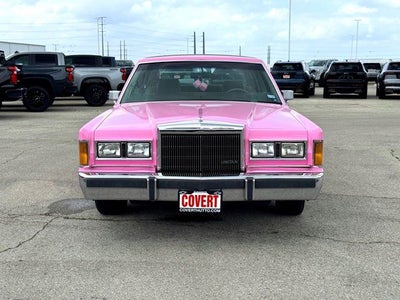 1989 Lincoln Town Car Signature