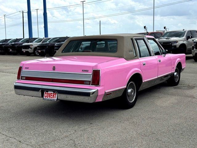 1989 Lincoln Town Car Signature