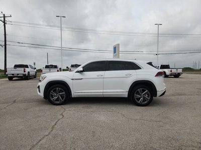 2024 Volkswagen Atlas Cross Sport 2.0T SEL R-Line