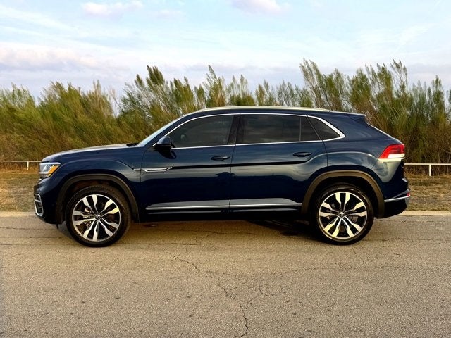 2022 Volkswagen Atlas Cross Sport 3.6L V6 SEL Premium R-Line