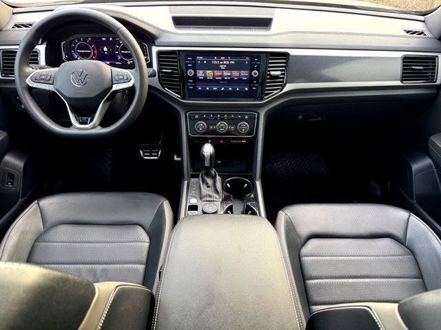 2022 Volkswagen Atlas Cross Sport 3.6L V6 SEL Premium R-Line