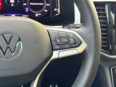 2022 Volkswagen Atlas Cross Sport 3.6L V6 SEL Premium R-Line