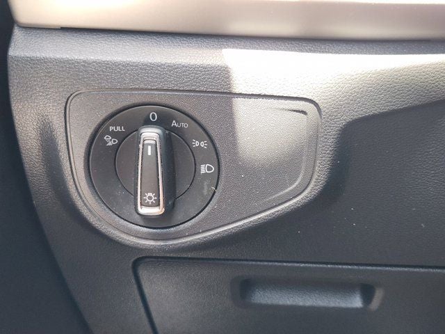 2021 Volkswagen Atlas Cross Sport 3.6L V6 SE w/Technology
