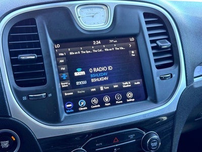 2020 Chrysler 300 Touring