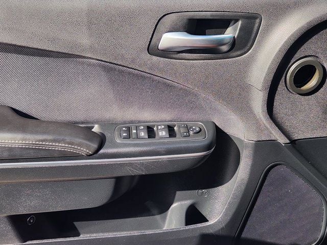 2018 Dodge Charger SXT