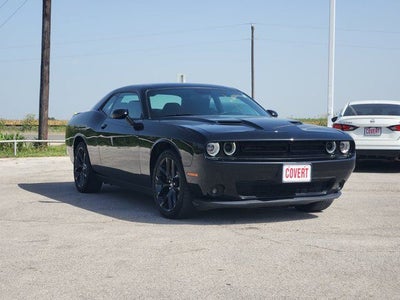 2022 Dodge Challenger SXT