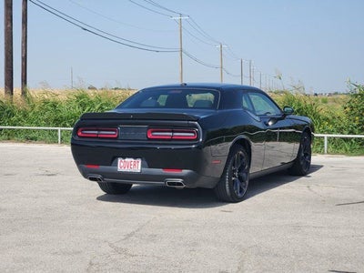 2022 Dodge Challenger SXT