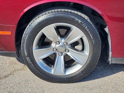 2022 Dodge Challenger SXT