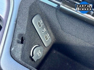 2018 Dodge Challenger R/T Shaker