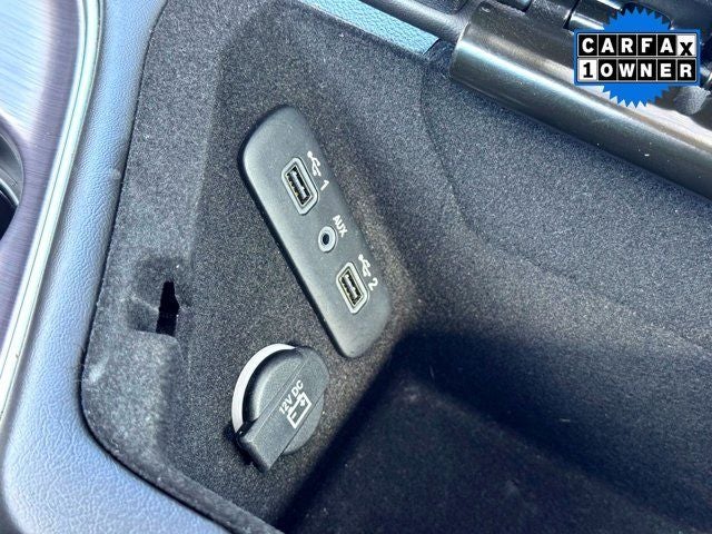 2018 Dodge Challenger R/T Shaker