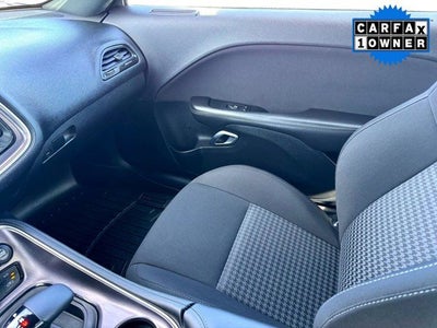 2018 Dodge Challenger R/T Shaker