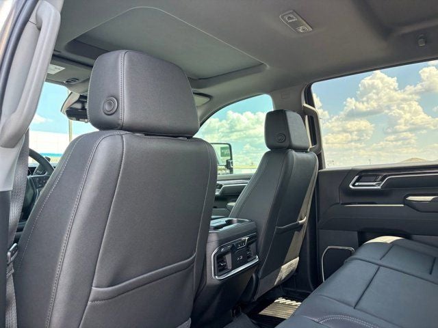 2025 Chevrolet Silverado 2500HD LTZ Trail Boss