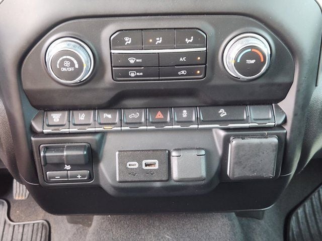 2024 Chevrolet Silverado 2500HD Custom