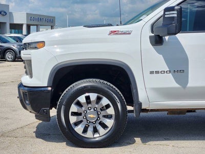 2024 Chevrolet Silverado 2500HD Custom