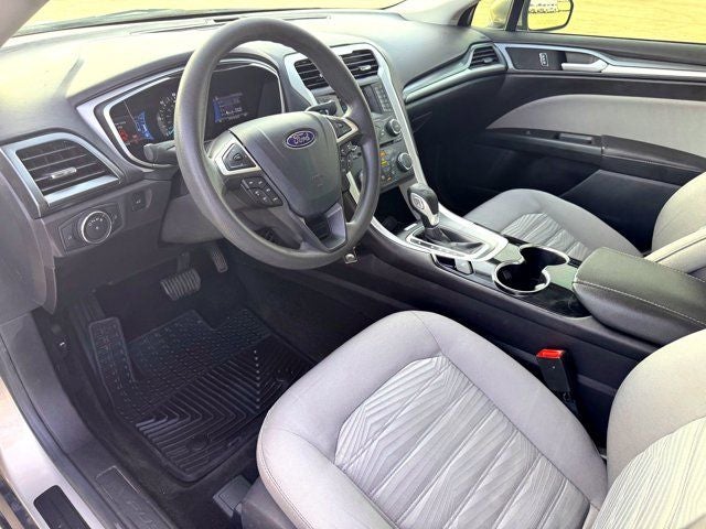 2016 Ford Fusion Hybrid S