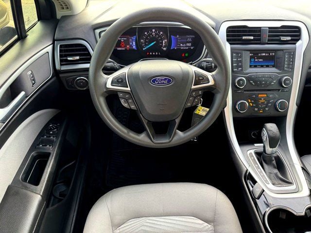 2016 Ford Fusion Hybrid S