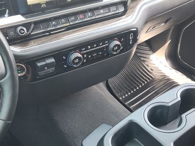 2024 Chevrolet Silverado 1500 LT LT1