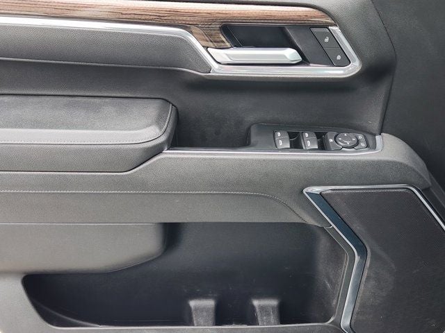 2025 Chevrolet Silverado 1500 LT LT1