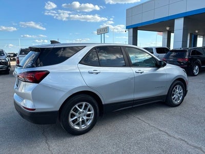 2022 Chevrolet Equinox LS