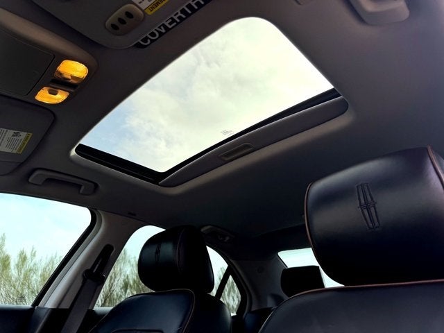 2011 Lincoln MKZ Base