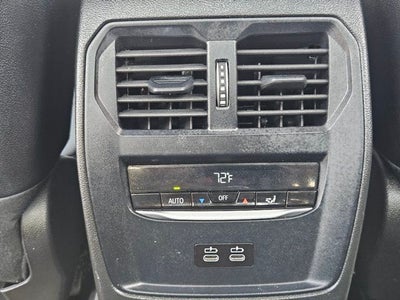 2024 BMW 3 Series 330i
