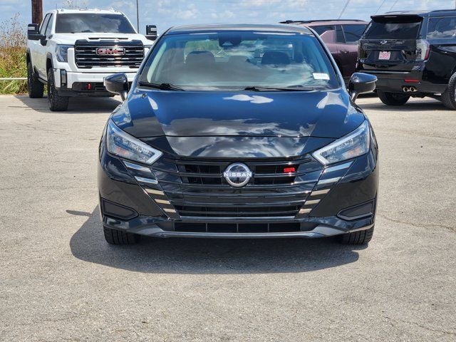 2025 Nissan Versa 1.6 SR