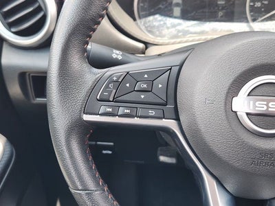 2025 Nissan Versa 1.6 SR