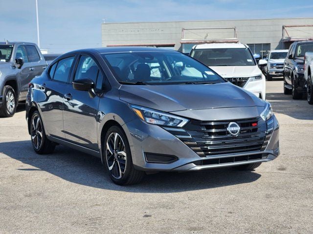 2025 Nissan Versa 1.6 SR