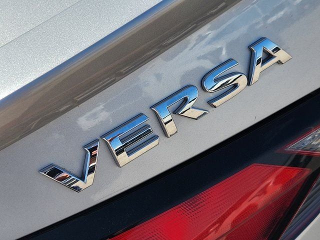 2024 Nissan Versa 1.6 SR