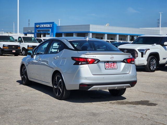 2024 Nissan Versa 1.6 SR