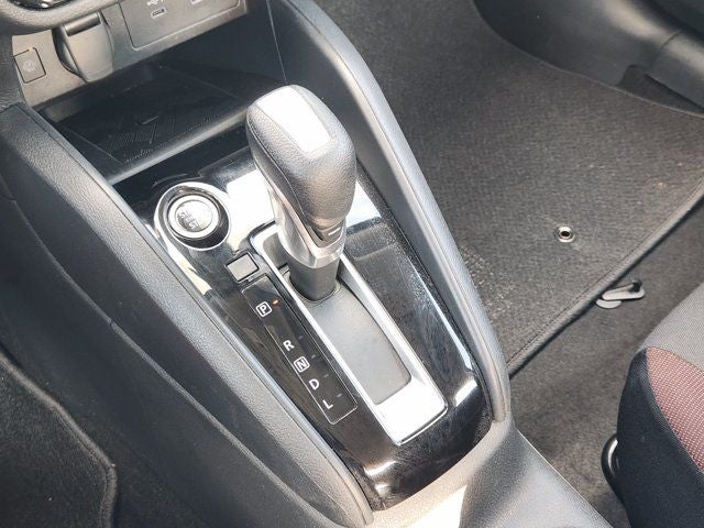 2024 Nissan Versa 1.6 SR