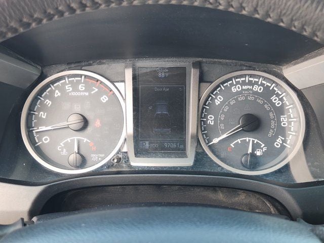 2018 Toyota Tacoma SR5 V6