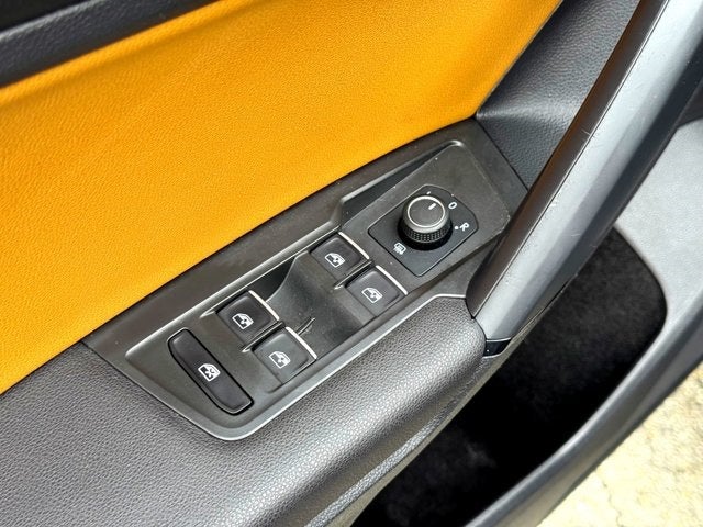 2019 Volkswagen Tiguan 2.0T SE