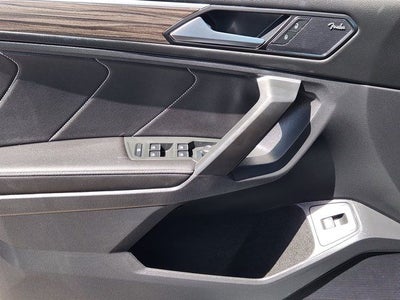 2023 Volkswagen Tiguan 2.0T SEL R-Line