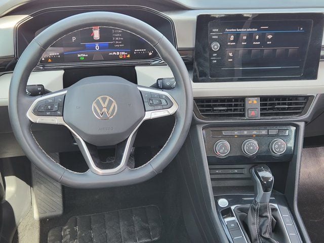 2025 Volkswagen Taos 1.5T S