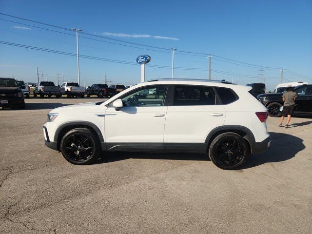 2022 Volkswagen Taos 1.5T SE