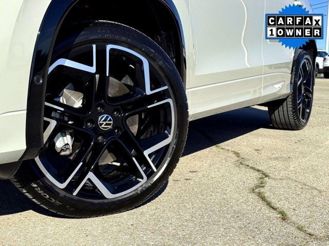 2026 Volkswagen Tiguan 2.0T SEL R-Line Turbo