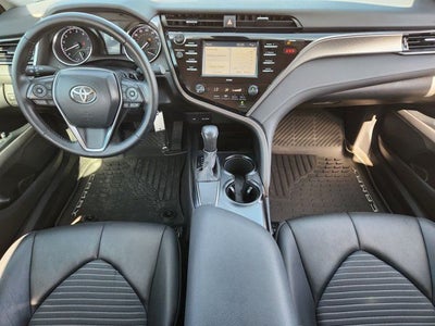 2020 Toyota Camry SE