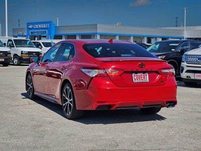 2020 Toyota Camry SE