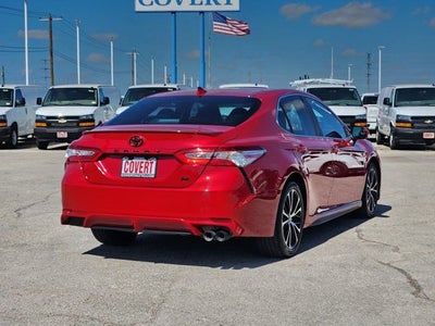 2020 Toyota Camry SE