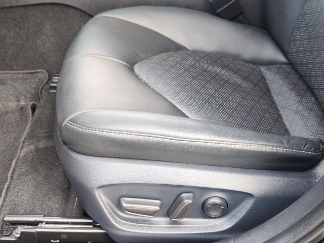 2024 Toyota Camry Hybrid XSE