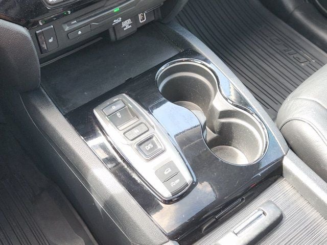 2021 Honda Pilot Touring 7 Passenger